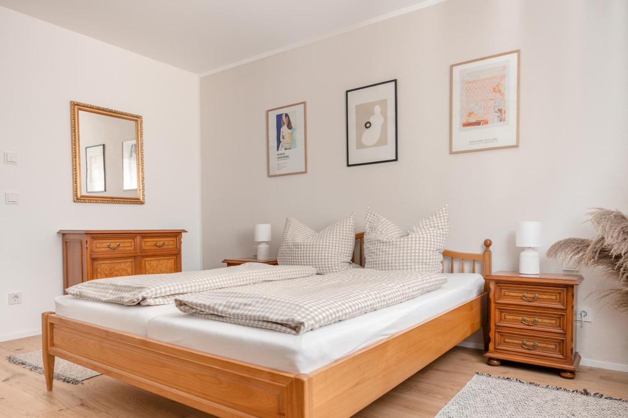 Ferienwohnung'Akazie' Mit Terrasse Auf Dem Bodanrueck Радольфцелль-ам-Бодензе Екстер'єр фото
